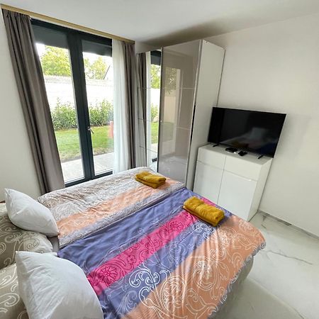 Luxury Apartments In Balatonalmadi, Almadi Lux Apartman III - Pure Gold Ngoại thất bức ảnh
