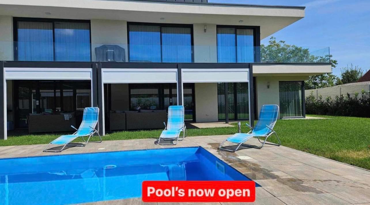 Luxury Apartments In Balatonalmadi, Almadi Lux Apartman III - Pure Gold Ngoại thất bức ảnh